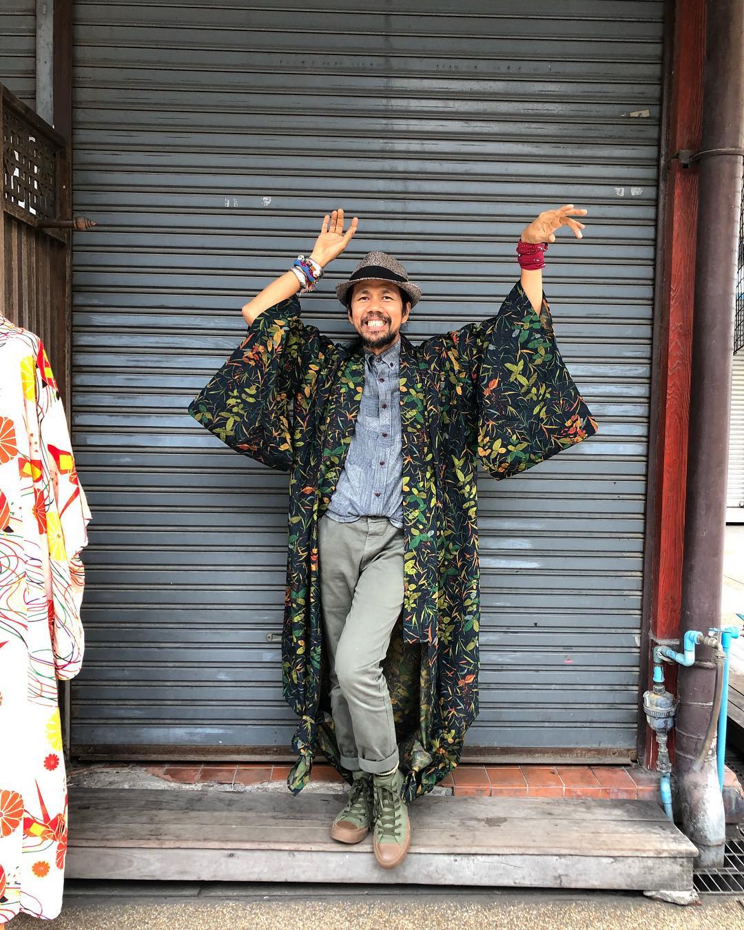 Customer wearing Sumo Vintage